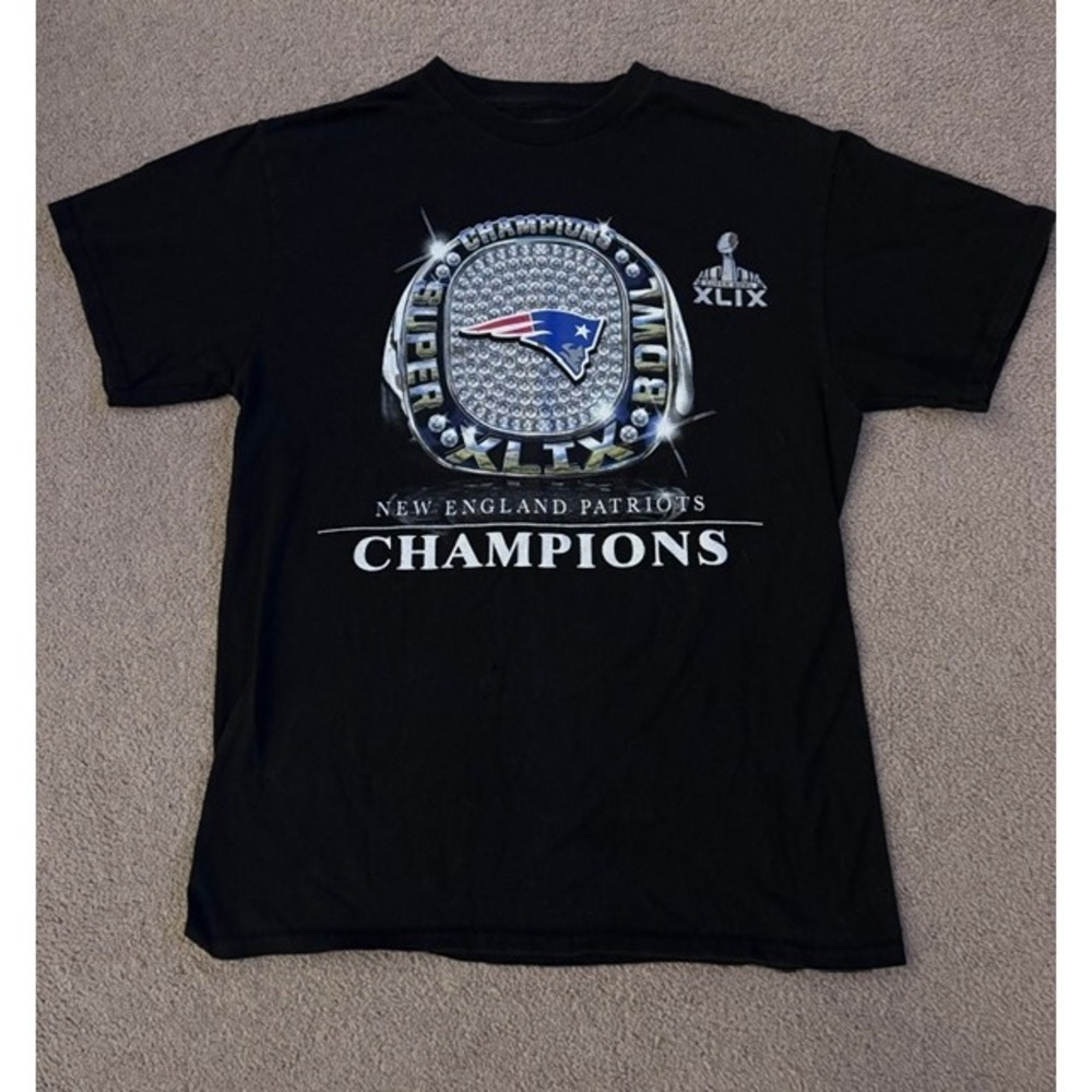 NFL Team Apparel New England Patriots Super Bowl XLIX Champions T-Shirt Mens M